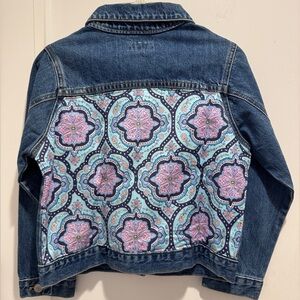 minnie & max Girls Denim Jacket. Youth Size M (8). NWOT.  Cotton. NWOT.